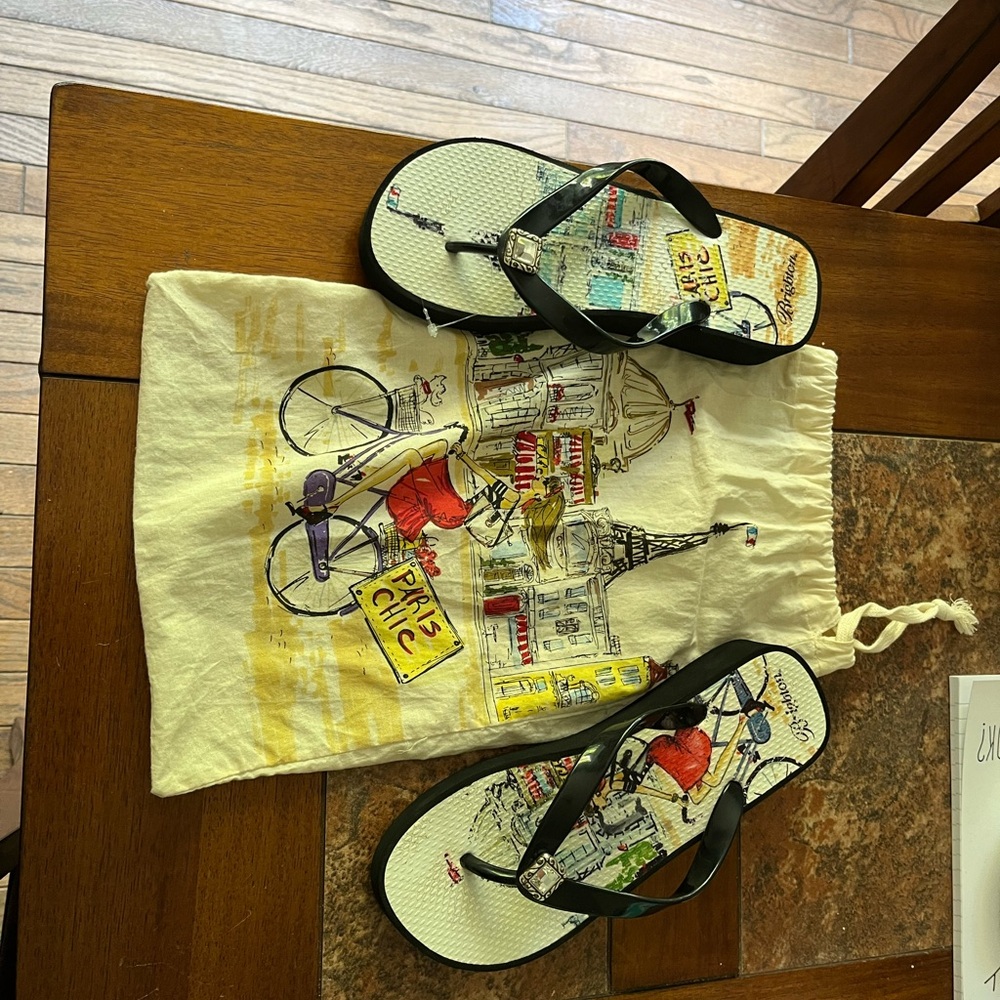 Brighton Paris Chic Wedge Flip Flops size 7.5